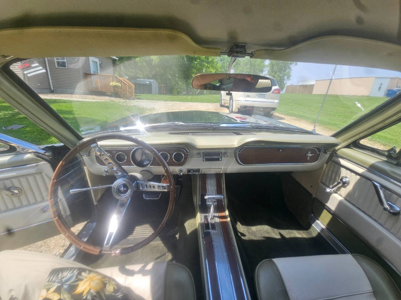 1965 Ford Mustang 142