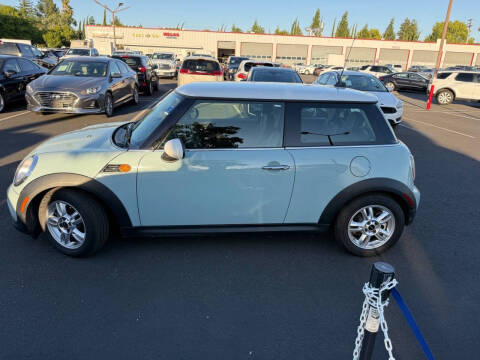 2011 MINI Cooper