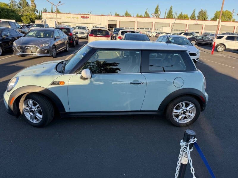 2011 MINI Cooper