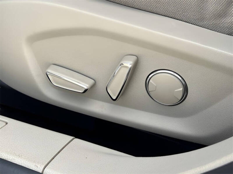 2018 Ford Fusion Hybrid SE