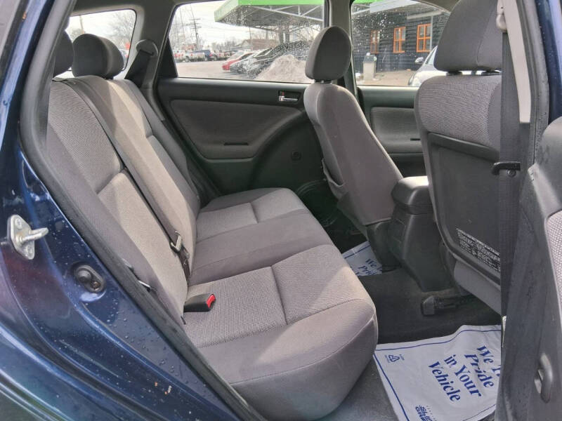 2004 Toyota Matrix XR