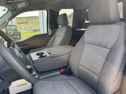 2025 Ford F-350 Super Duty XL