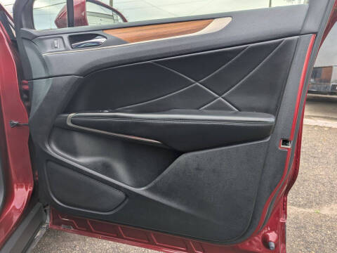 2017 Lincoln MKC Select