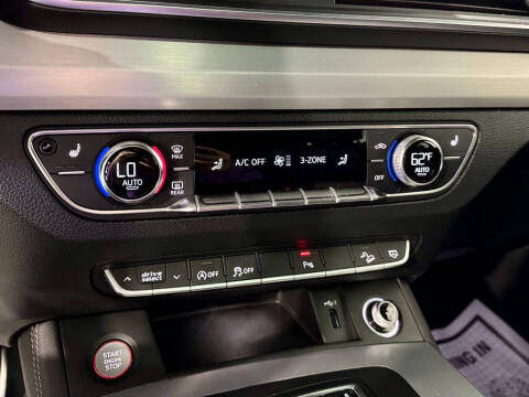 2020 Audi SQ5 3.0T quattro Premium Plus