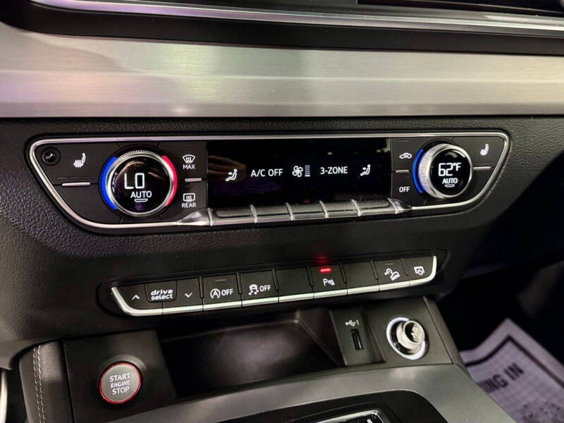 2020 Audi SQ5 3.0T quattro Premium Plus