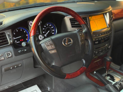 2010 Lexus LX 570
