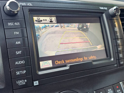 2014 Toyota Sienna Limited 7-Passenger