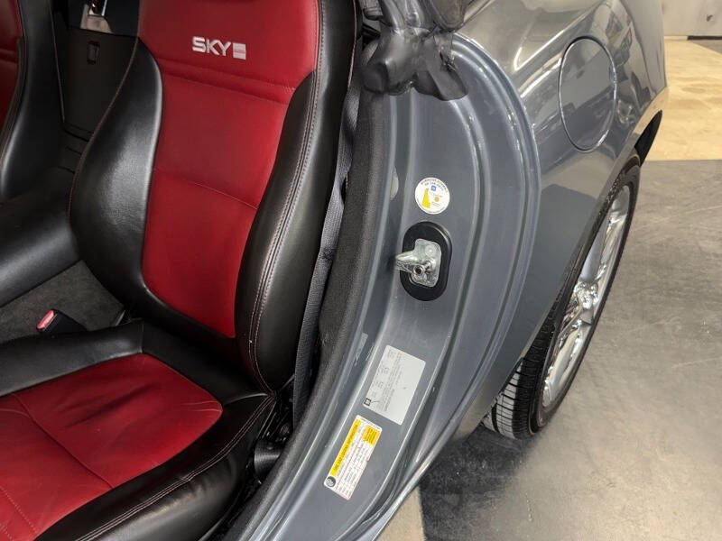 2008 Saturn SKY Red Line