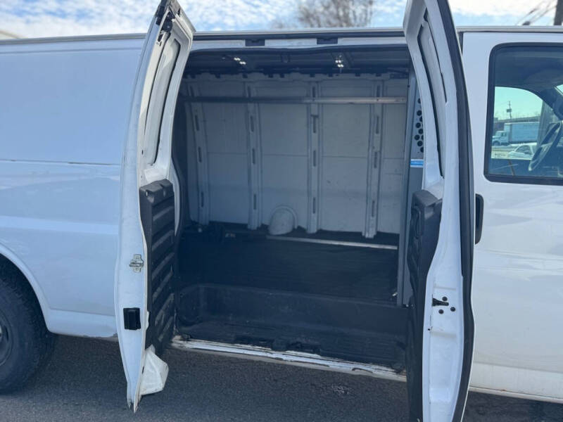 2016 Chevrolet Express 2500