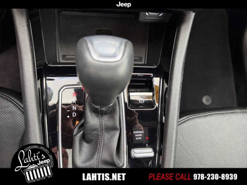 2022 Jeep Compass (Red) Edition