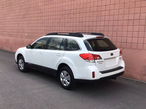 2011 Subaru Outback 2.5i