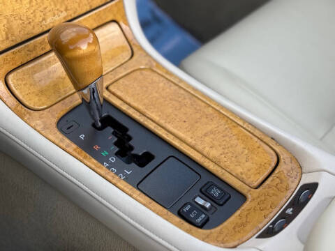 2002 Lexus SC 430