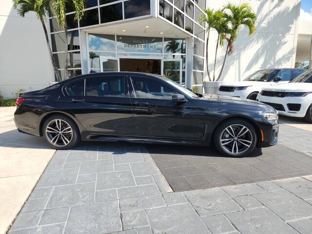 2022 BMW 7 Series 740i xDrive
