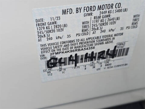 2024 Ford Edge Titanium