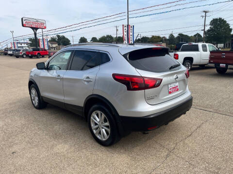 2017 Nissan Rogue Sport SV