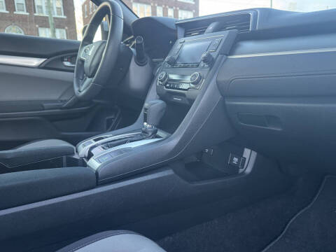 2016 Honda Civic LX-P