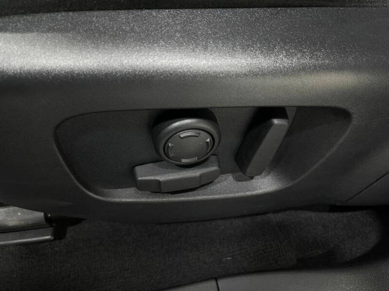 2020 Land Rover Range Rover Evoque SE