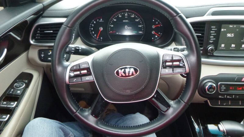 2020 Kia Sorento EX V6