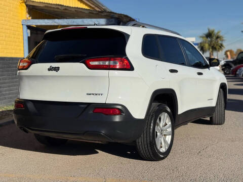 2015 Jeep Cherokee Sport