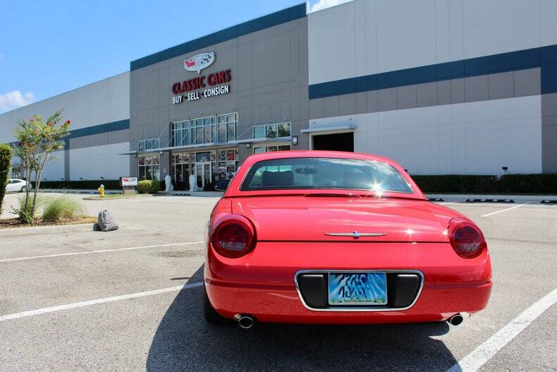 2002 Ford Thunderbird Deluxe