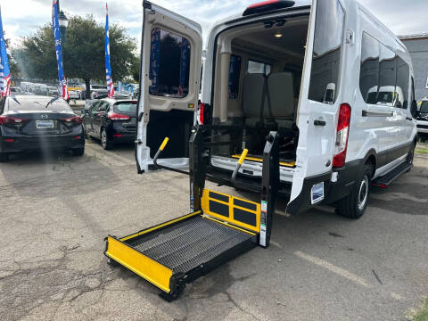 2023 Ford Transit 250