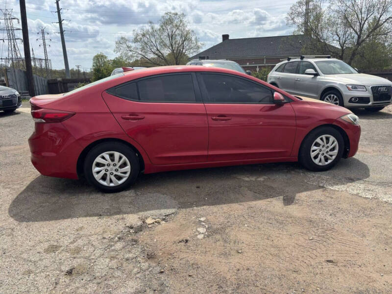 2017 Hyundai Elantra