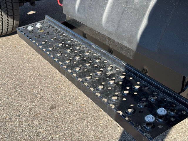 2024 Chevrolet Silverado 6500HD