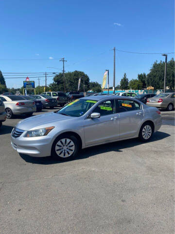 2011 Honda Accord for sale at WESLEYS AUTO WORLD LLC in Oakdale CA
