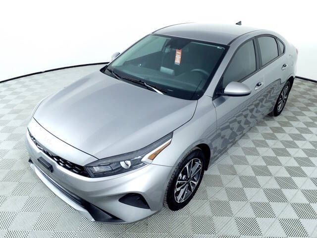 Used 2024 Kia Forte LXS with VIN 3KPF24AD1RE707741 for sale in Peoria, AZ