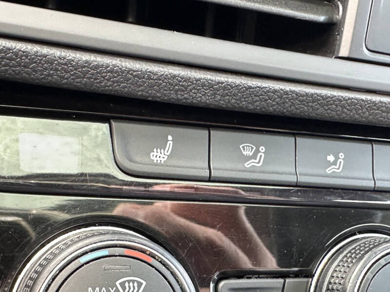 2022 Volkswagen Jetta SE