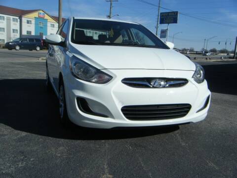 2013 Hyundai Accent for sale at United Auto Sales of Louisville in Louisville KY