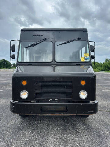 2009 Freightliner MT55 Chassis