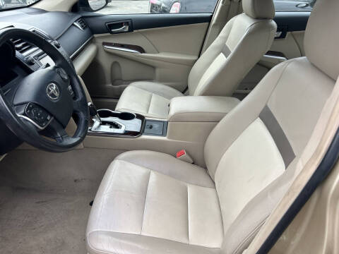2012 Toyota Camry XLE