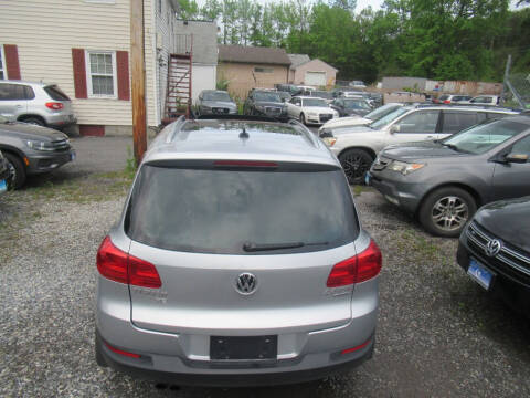 2013 Volkswagen Tiguan SE 4Motion