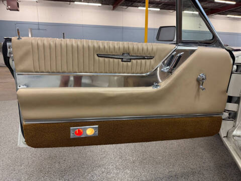 1964 Ford Thunderbird