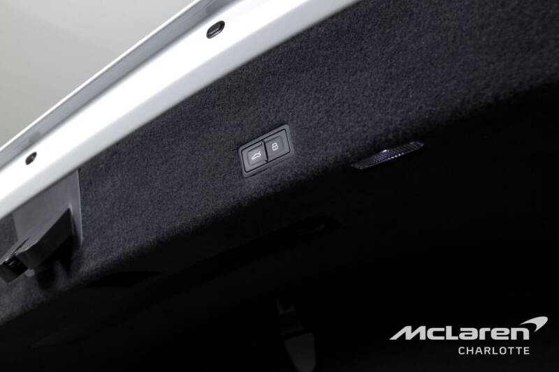 2022 Lamborghini Urus