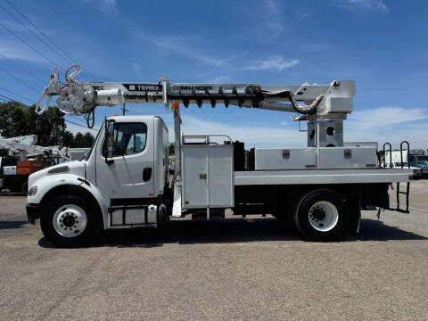 2014 Freightliner M2 106