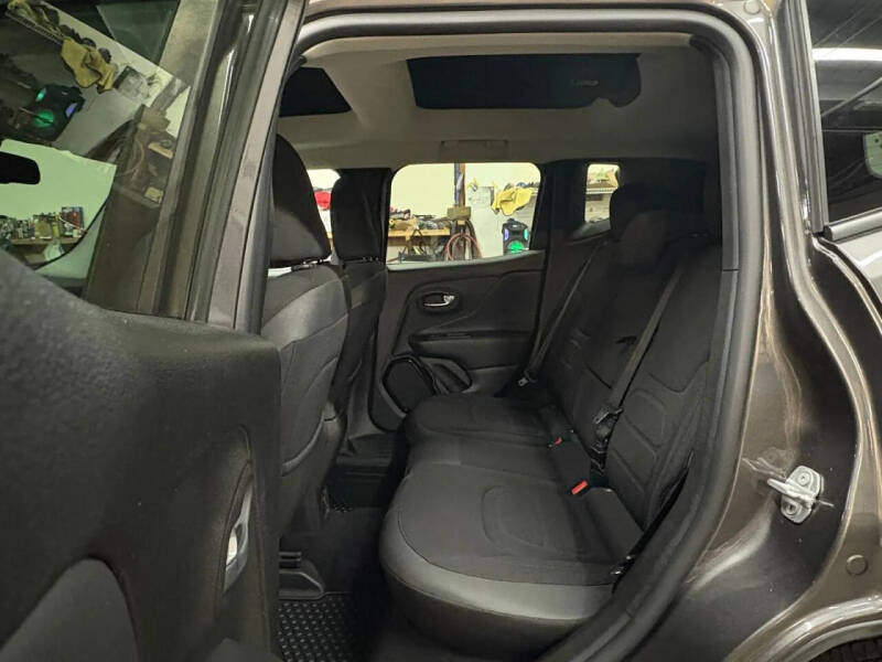 2017 Jeep Renegade Altitude