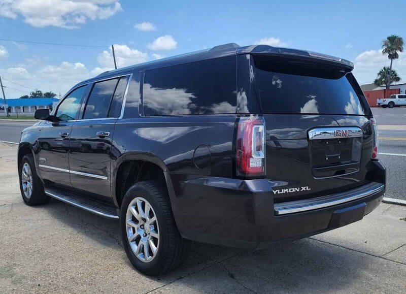 2015 GMC Yukon XL Denali