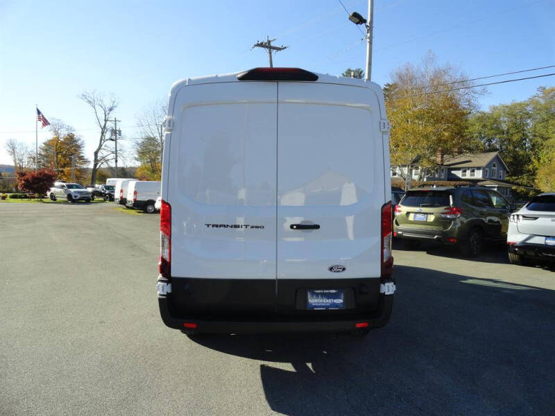 2026 Ford Transit 250