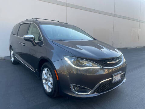 2020 Chrysler Pacifica Limited