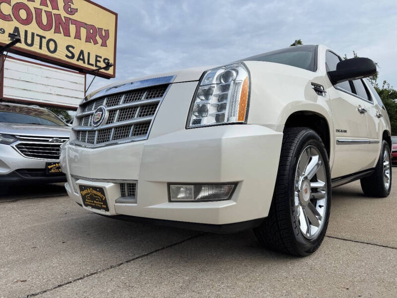 2013 Cadillac Escalade Platinum Edition's photo