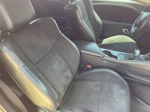 2018 Dodge Challenger SXT Plus