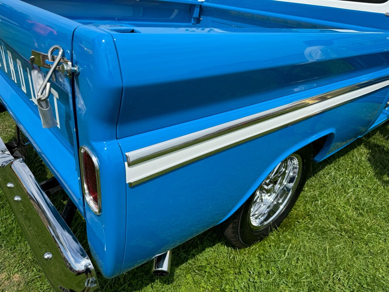 1965 Chevrolet C/K 10 Series 22