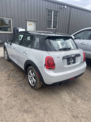 2016 MINI Hardtop 4 Door Cooper