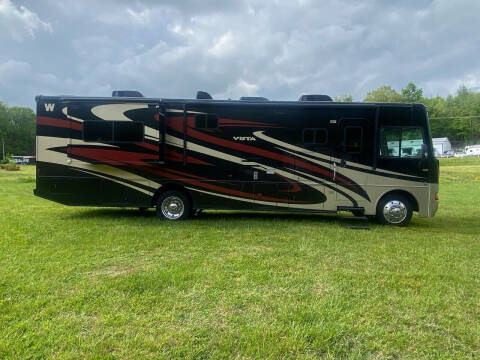 2014 Ford Motorhome Chassis for sale at Monroe Auto's, LLC in Parsons TN