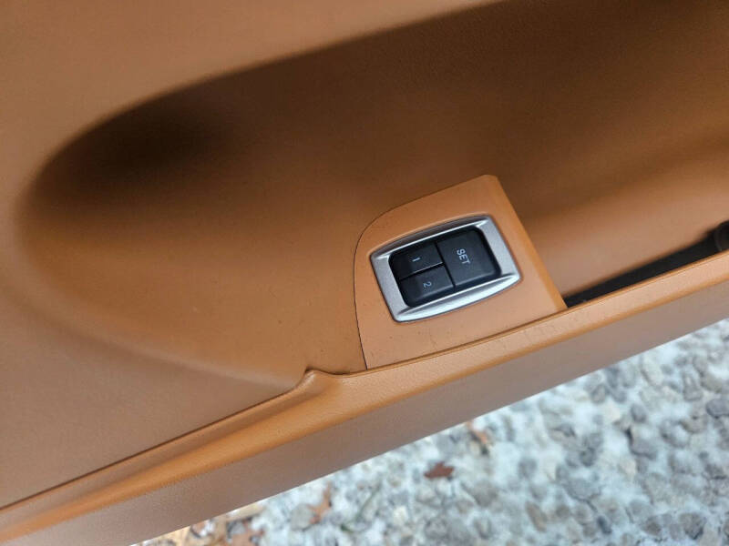 2015 Jaguar XF 3.0 Sport