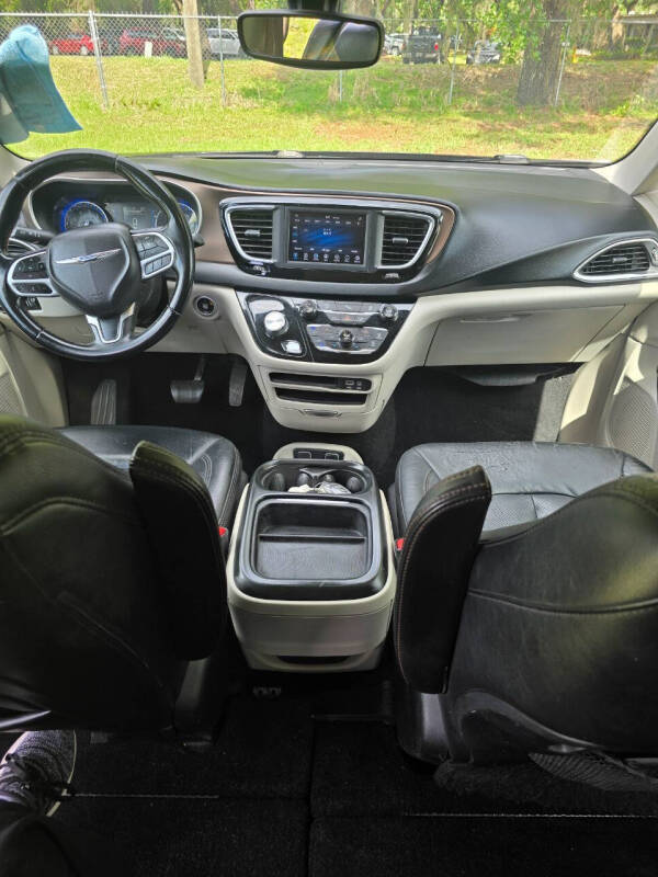 2018 Chrysler Pacifica Touring L