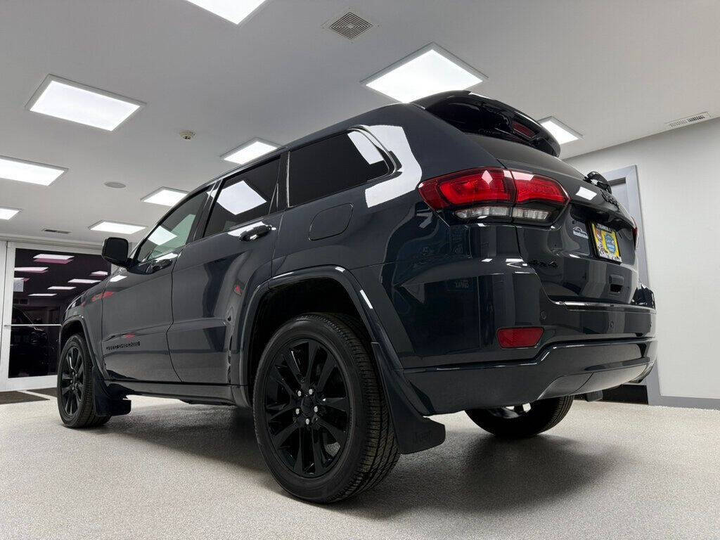 2018 Jeep Grand Cherokee for sale at Conway Imports in   Streamwood, IL