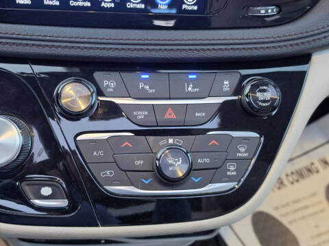 2017 Chrysler Pacifica Limited